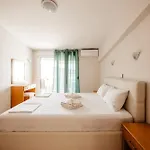 Apart Otel Marialena 2*