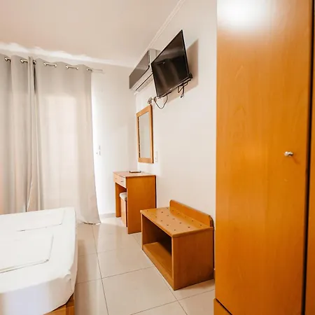 Apartahotel Marialena Potos