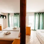 Marialena Aparthotel 2*