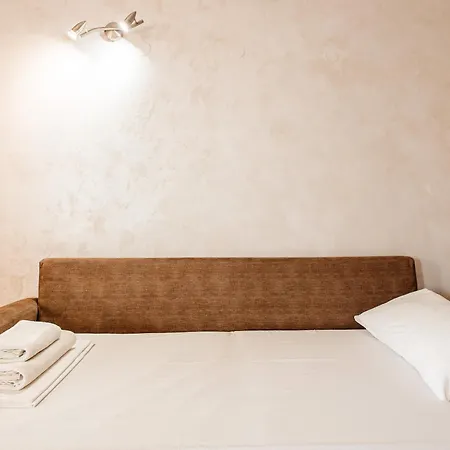 Aparthotel Marialena 2*