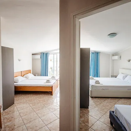 Apart Otel Marialena Potos