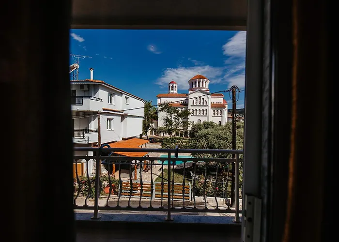 Aparthotel Marialena Potos